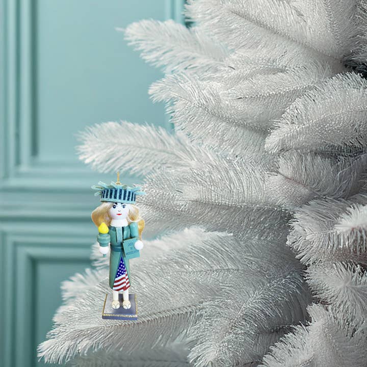 Santa’s Workshop Inc. - Wholesale Ornament - 5" Statue of Liberty Ornament4