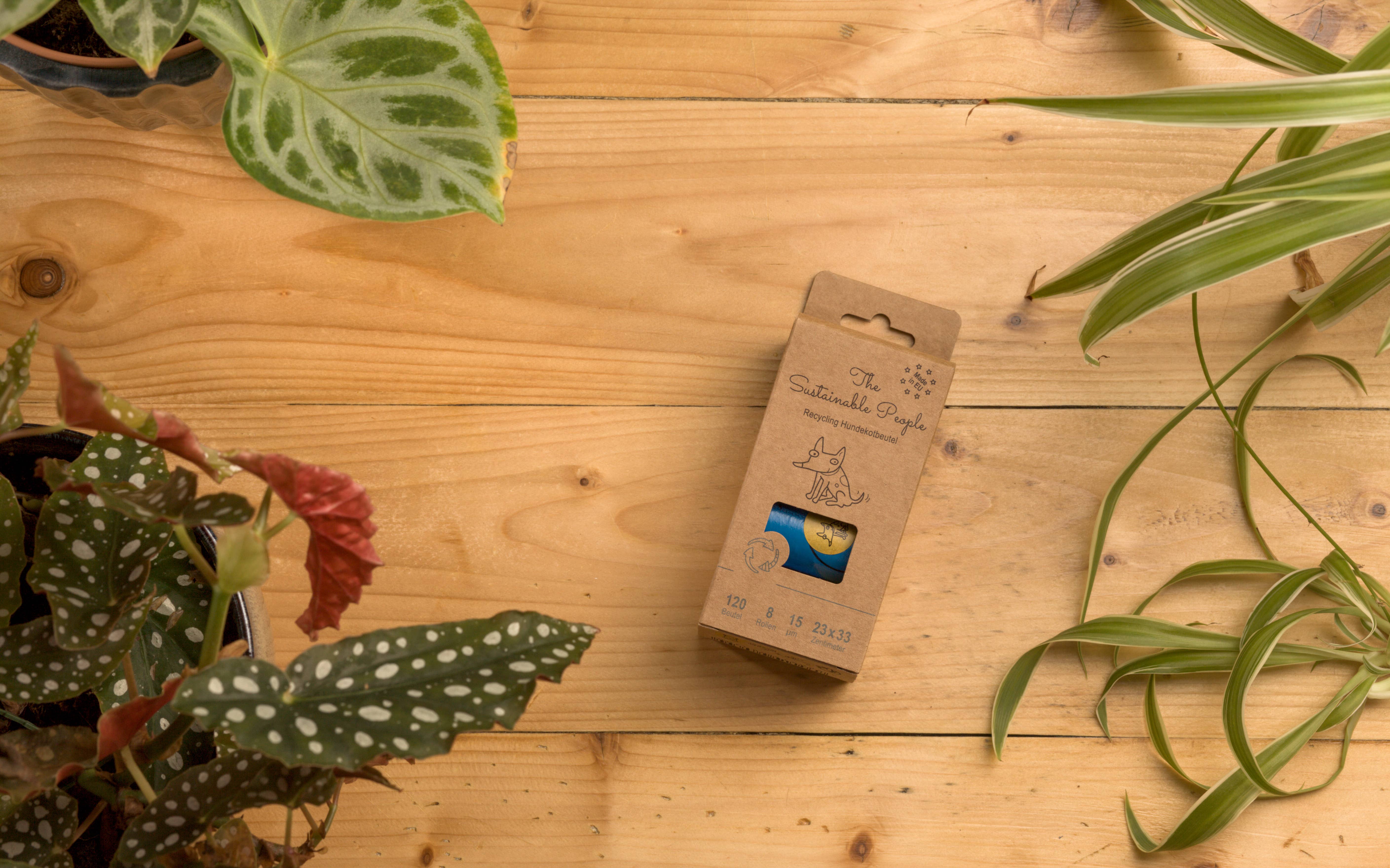 The Sustainable People - Wholesale Pet Poop Bag - Recycled Poop Bags, Made in EU, Blue Angel certified14