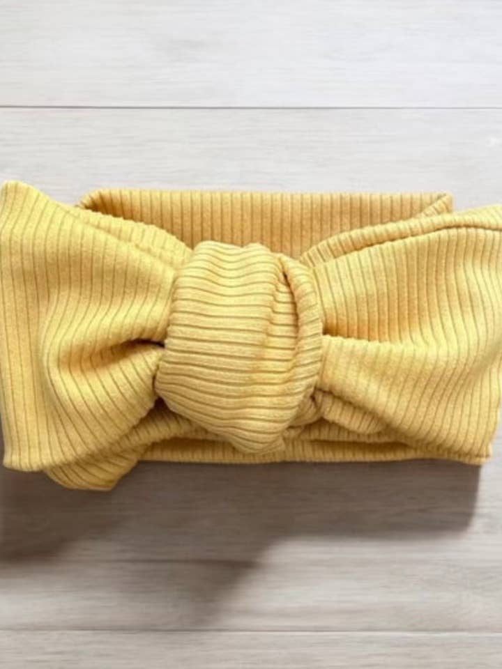 Merigold Bow for wholesale by Tiny Cubs and Co.