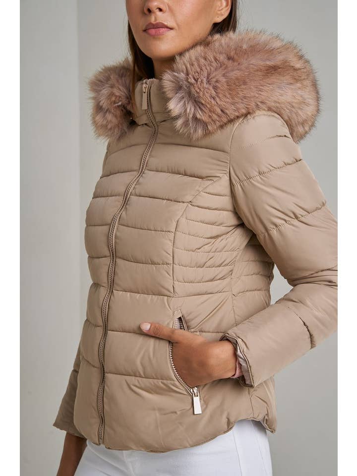 Attrait Paris - Wholesale Puffer Jacket - Women's - Plain down jacket with faux fur hood29