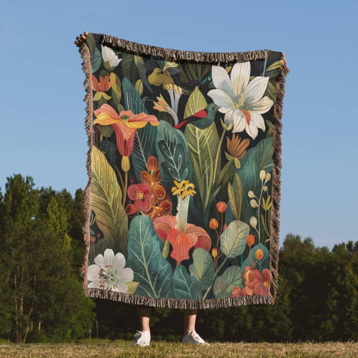Havelli Studio - Wholesale Throw Blanket - Forest Floor Magic flower Woven Blanket1
