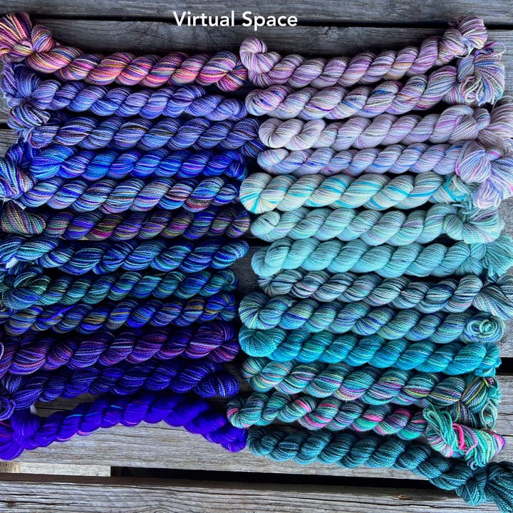 Koigu Wool Designs - Wholesale Yarn - Festive 25 day KPPPM Pencil pack3