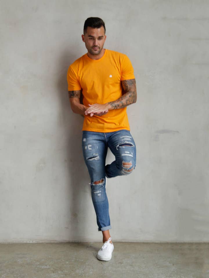 INTO THE AM – T-shirt – Homem por atacado – T-shirt Básica Ajustada Premium para Homem (de Marca)2