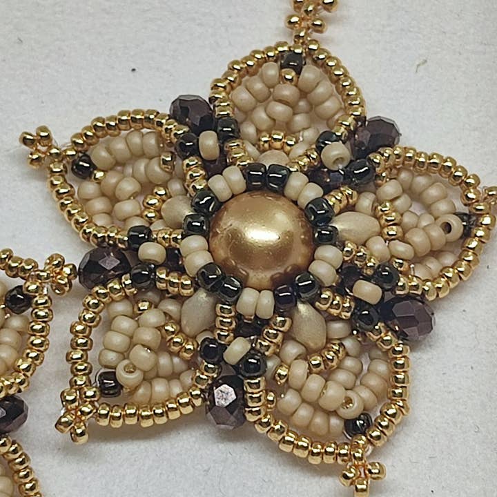 Petali e passioni di Bononcini Monica - Wholesale Dangle Earrings - 3D Flower Dangle Earrings - beads and crystals - beige brown (Copy)4