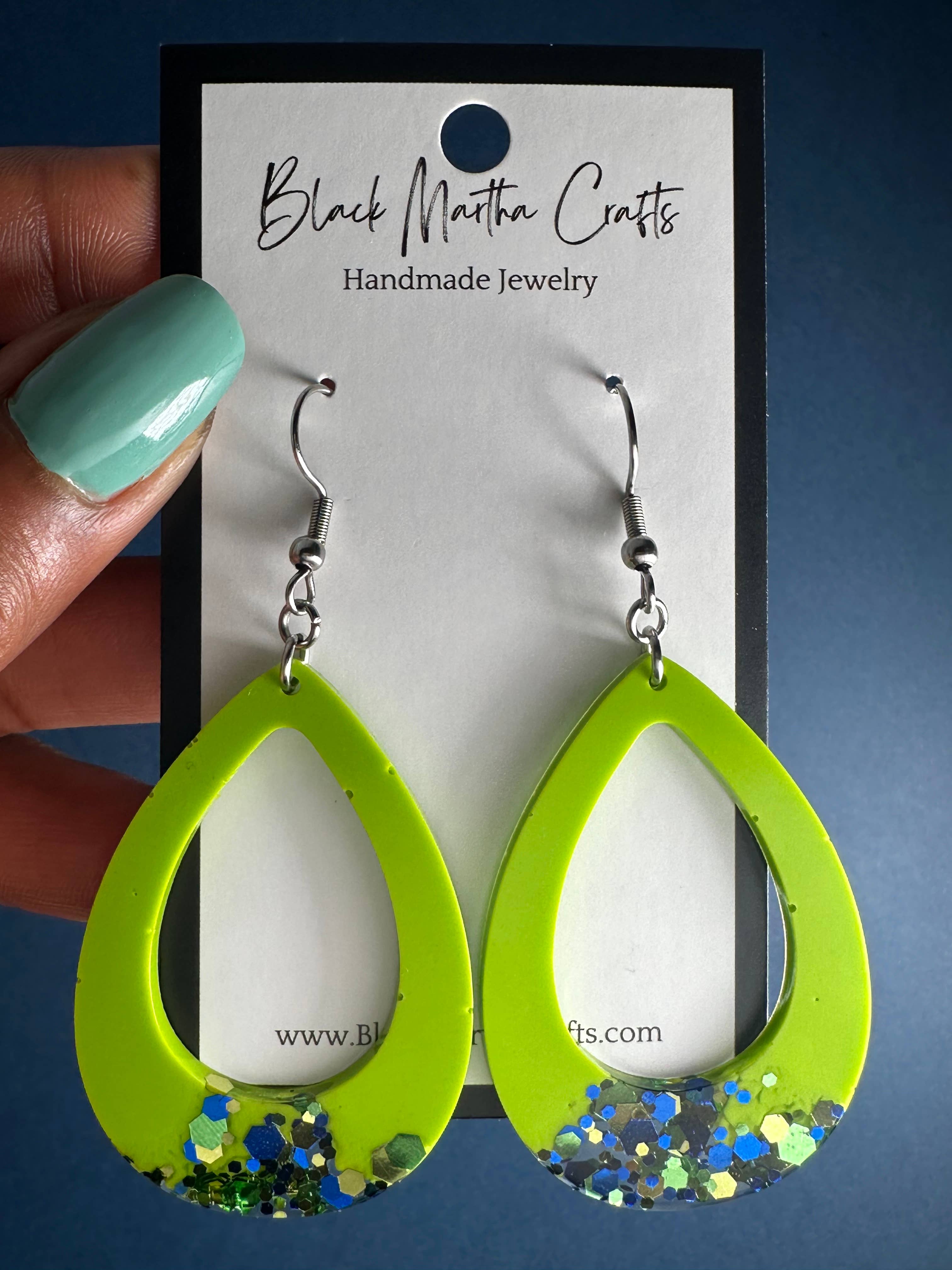 Black Martha Crafts - Wholesale Dangle Earrings - "12th Glam"- Glitter Resin Earrings0