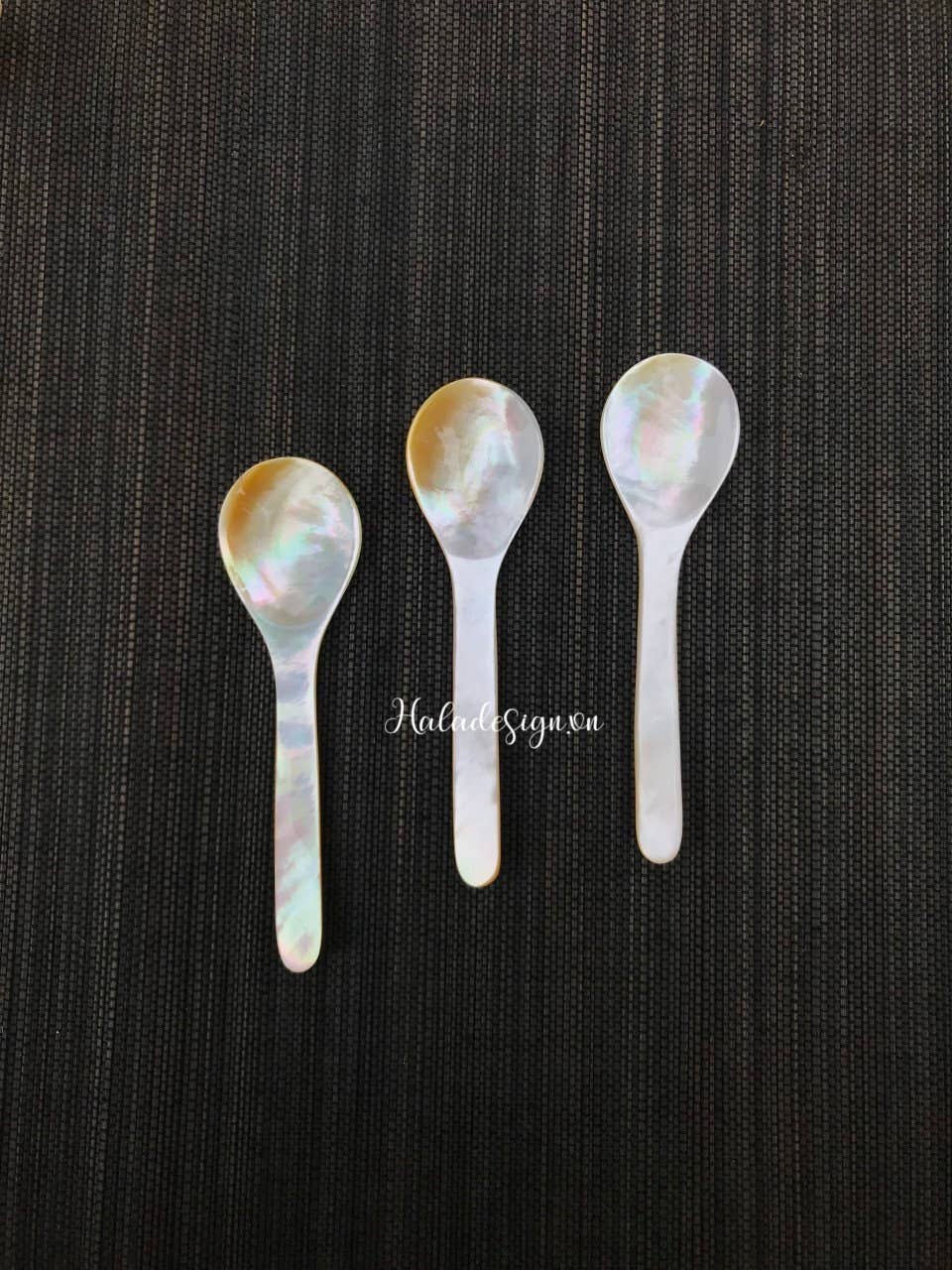 Hala Design - Wholesale Table Spoon (Cutlery) - Golden Oyster Mother of Pearl Caviar Spoon3