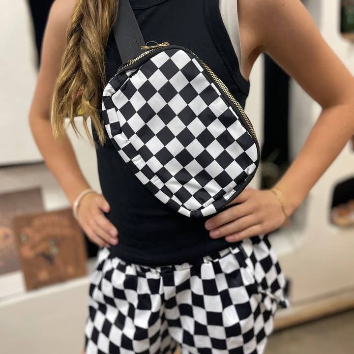 The Front Porch Label – Engroshandel Crossbodytaske – til børn – Sort og hvid ternet crossbody taske