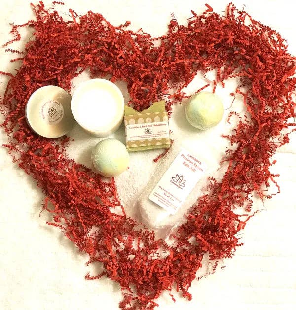Relaxcation - Wholesale Bath & Body Set - Bath and Spa Gift Basket for Women2