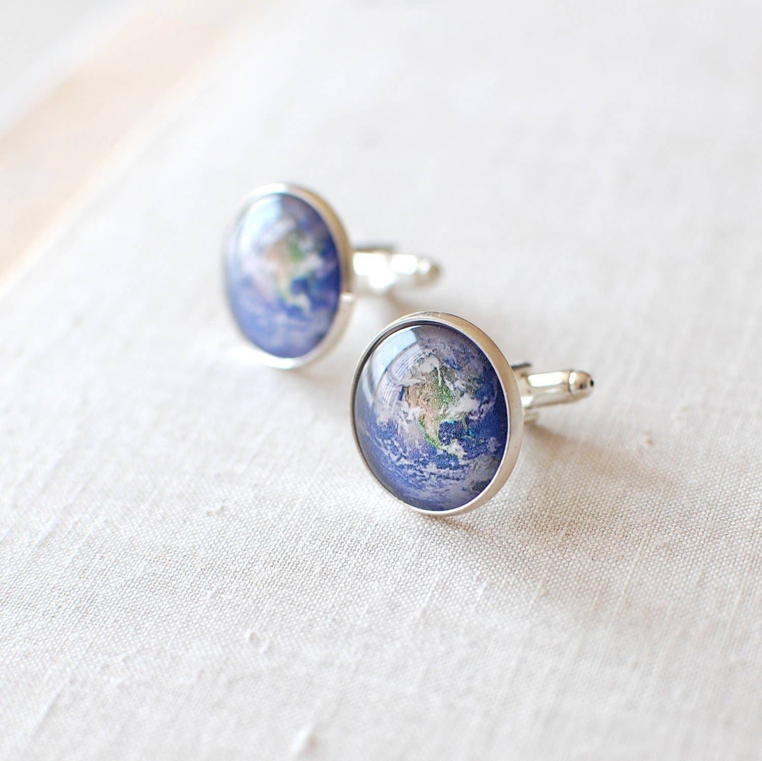 Juju Treasures - Wholesale Cufflinks - Planet Earth Cufflinks2