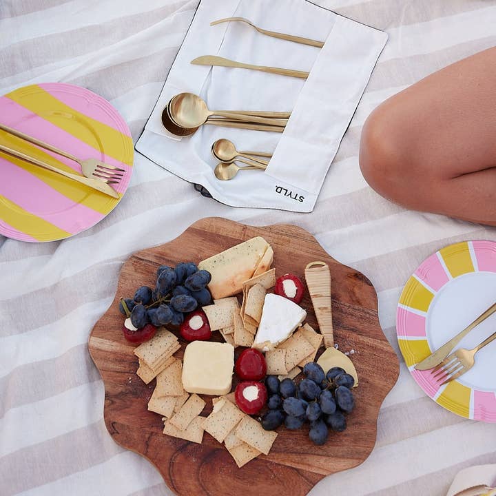 STYLD. - Wholesale Tableware set - Baby, Let's Go Outside Melamine Plate Set | Striped1