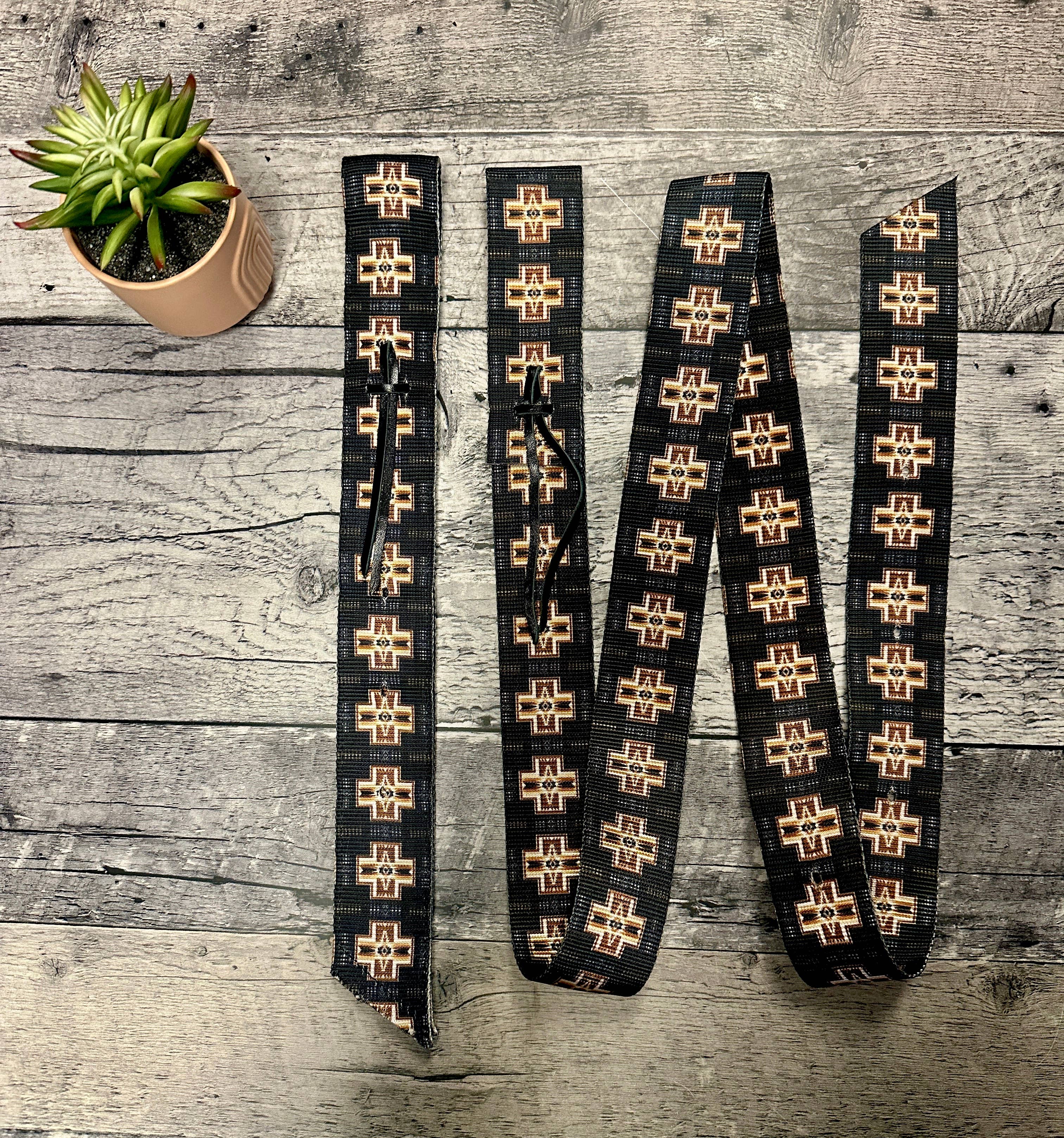 Schulz Equine - Wholesale Paardrijuitrusting - Set van nylon Latigo en Off Billet25