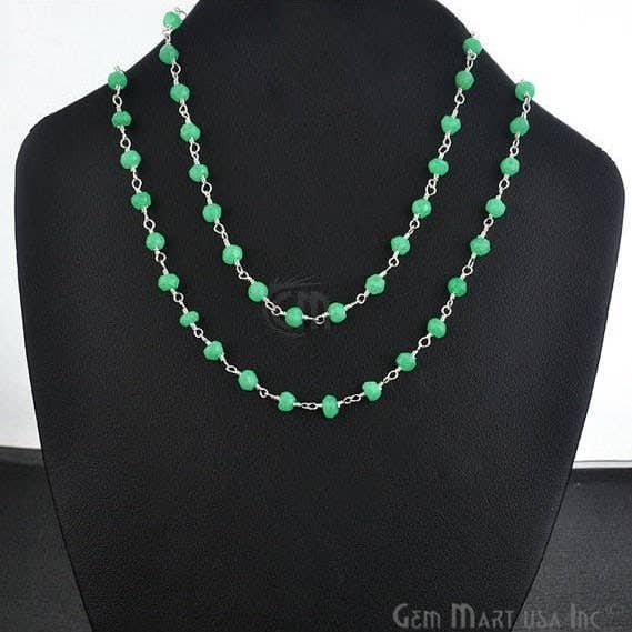Collier en calcédoine verte naturelle en pouces plaqué argent pour la vente par GemMartUSA