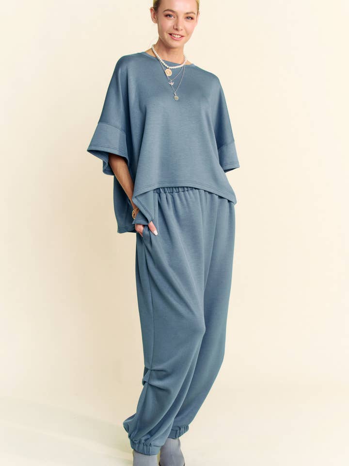 Davi & Dani - Wholesale Top & Pant Set (NOT Loungewear) - Women's - SOLID FLOWY TOP WITH ELASTIC WAIST BAND PANTS SET11