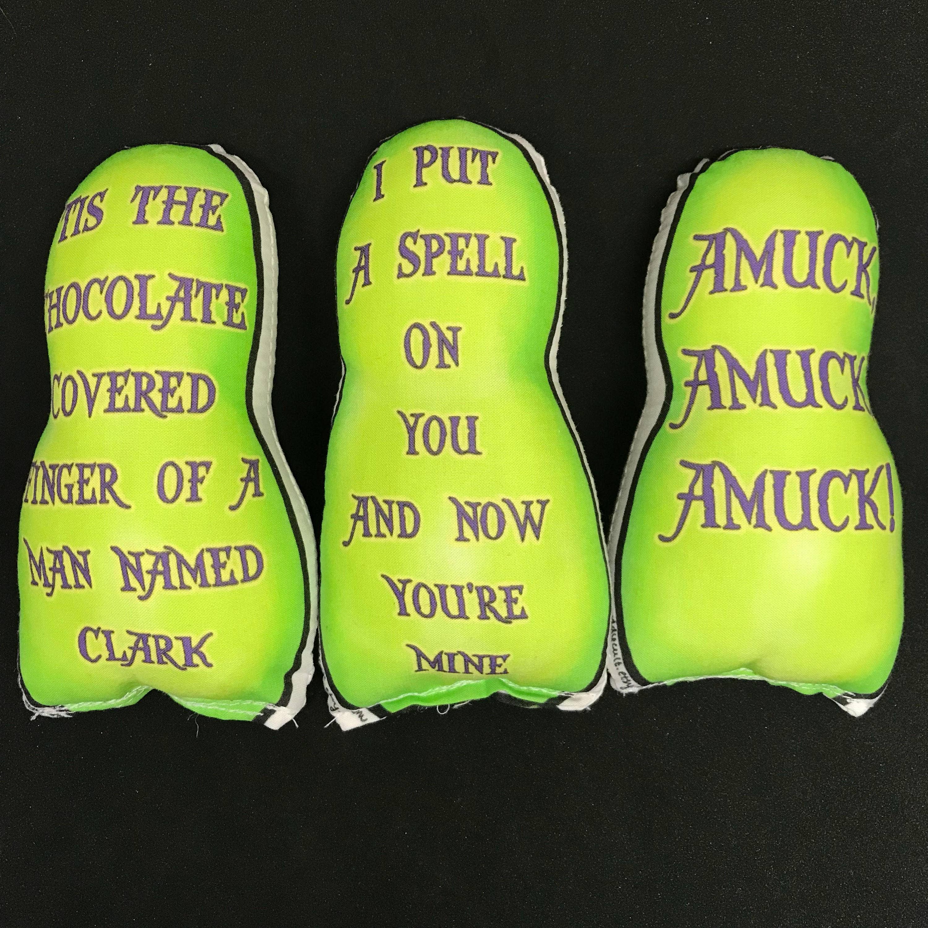 The Cuddle Cult - Venta al por mayor Conjuntos de adornos - Juego de 3 muñecos de peluche o adorno inspirados en Hocus Pocus de Sanderson Sister1