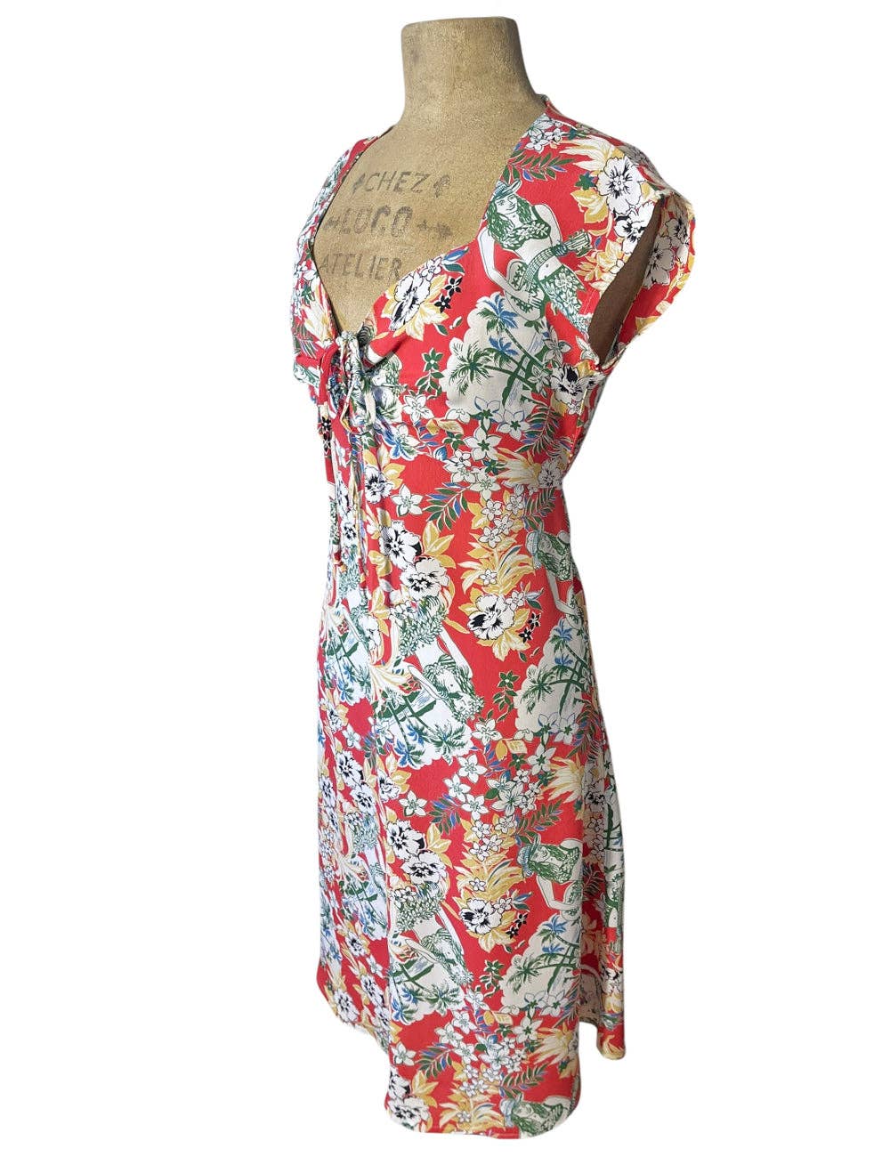 Loco Lindo – wholesale Klänning - Dam – REA! Röd Hawaiian Cowgirl Retro Jitterbug Klänning2