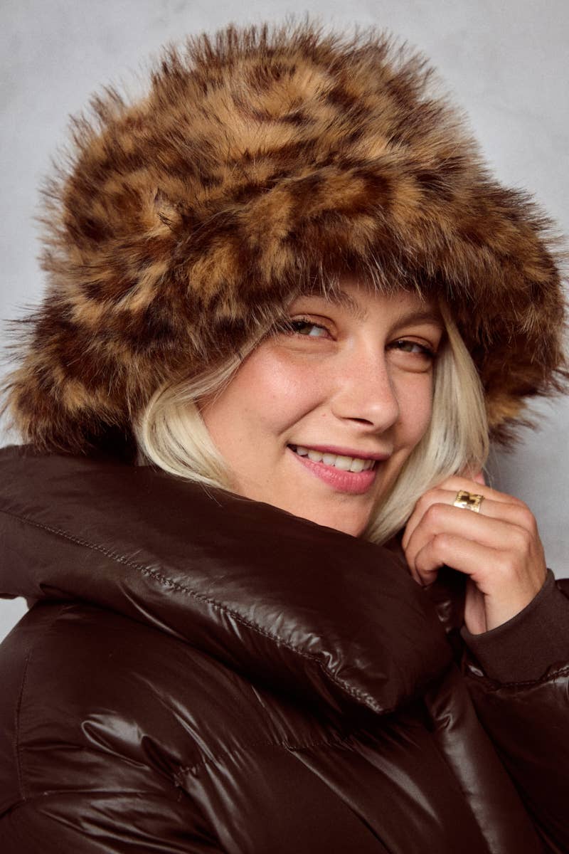 BYREN | ÉLINE L'ATELIER - Wholesale Beanie - Women's - Leopard Faux Fur Russian Hat (Ushanka) MJ211SD5