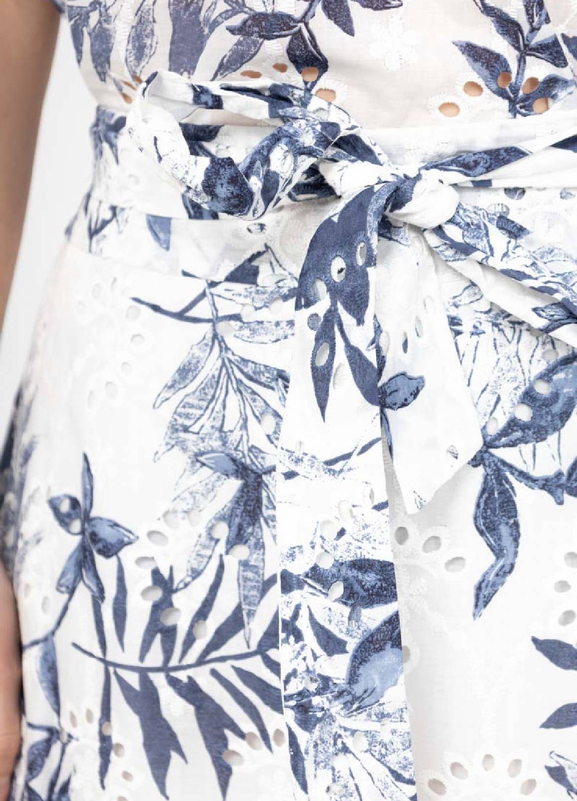 Nota bene - Wholesale Skirt - Women's - Long printed skirt with eyelet embroidery6