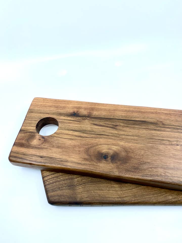 Support pour plantes en noyer pour la vente par Shire Home Rustic