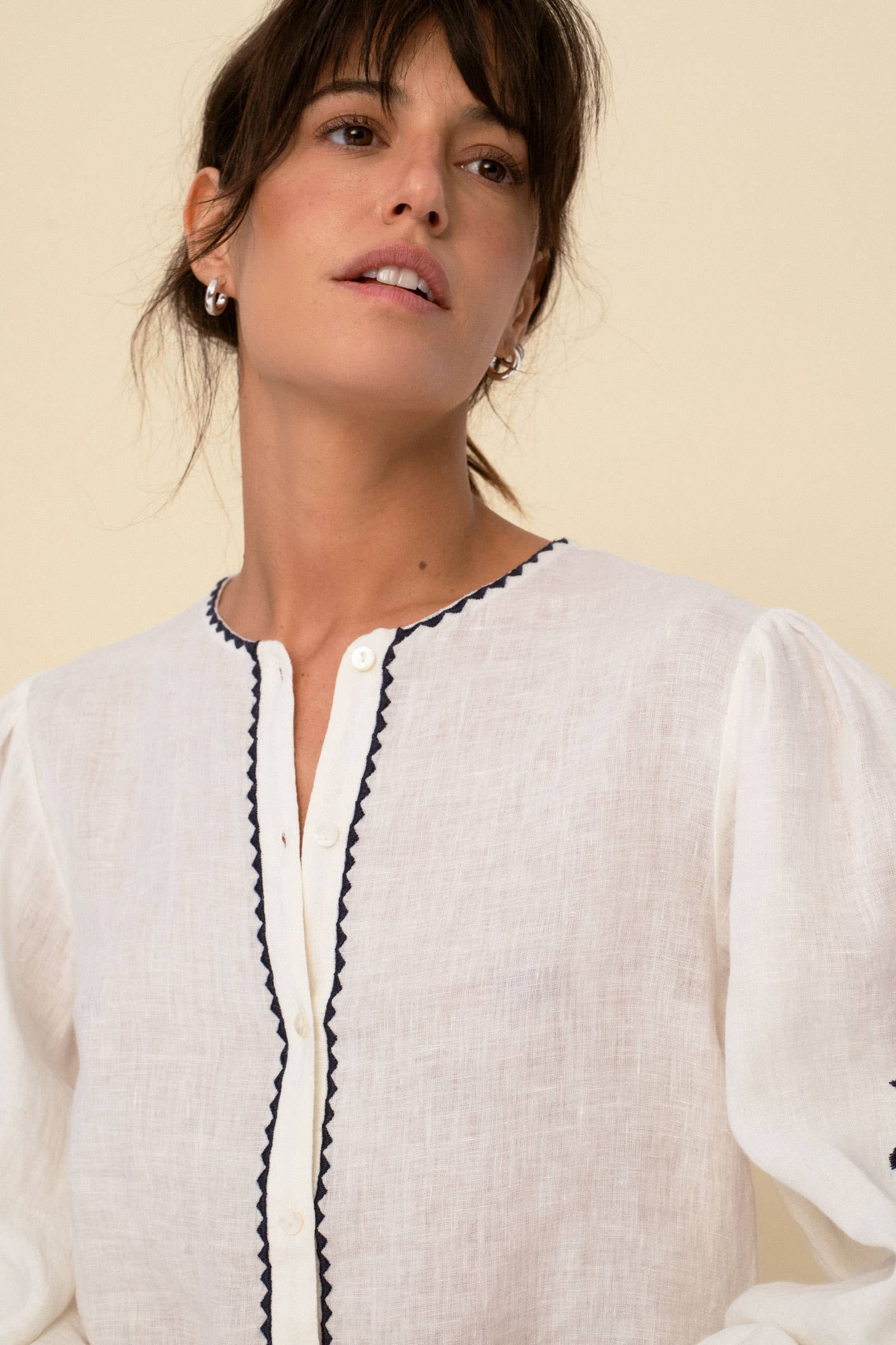 Sonmer Shop USA - Wholesale Button Down Shirt - Women's - Leonor blouse ecru 1