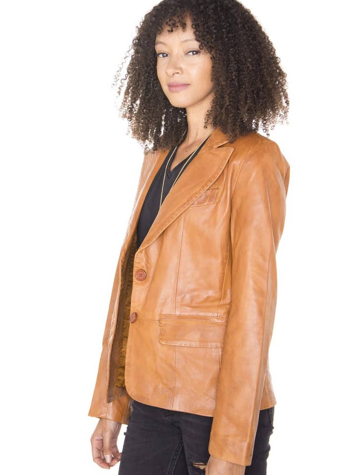 Infinity Leather (Upperclass Fashions Ltd) – wholesale Blazer - Dam – Damers skinnkavaj-Seregno