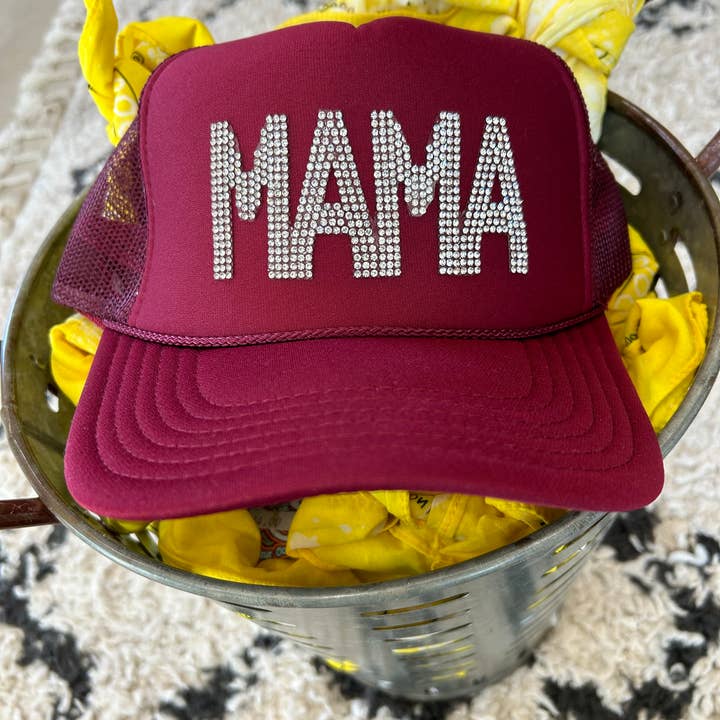 Vibes Hat Company – boné - Mulher por atacado – Chapéu MAMA Rhinestone Trucker | Mama | Mães | Bonés2