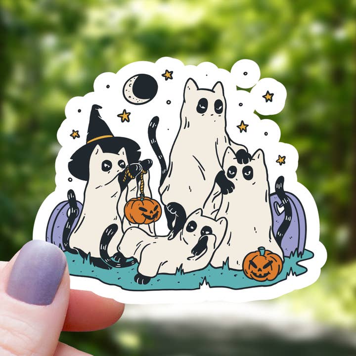 Adesivo per Halloween con gatti fantasma che giocano, 7,6 cm per la vendita all'ingrosso da parte di Mimic Gaming Co