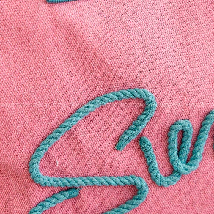 MiMi Wholesale - Wholesale Tote Bag - Women's - MB0204 Sewn Rope Summer Letter Fringe Tote Bag8