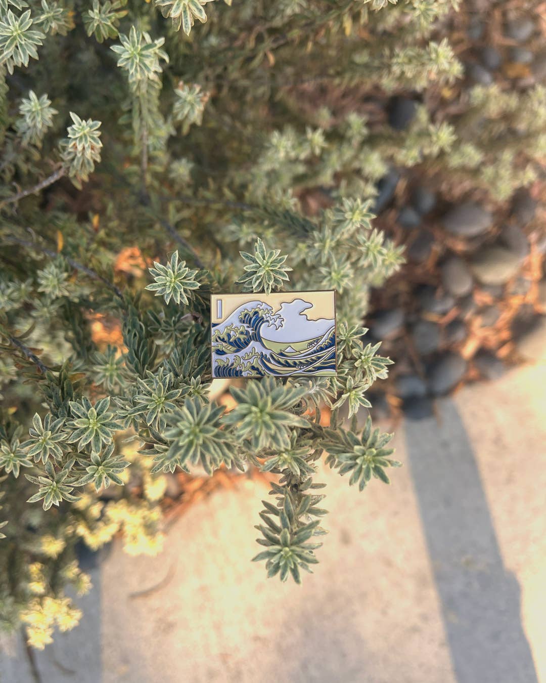 Pin Museum - Wholesale Lapel Pin/Button - The Great Wave off Kanagawa • Enamel Pin2