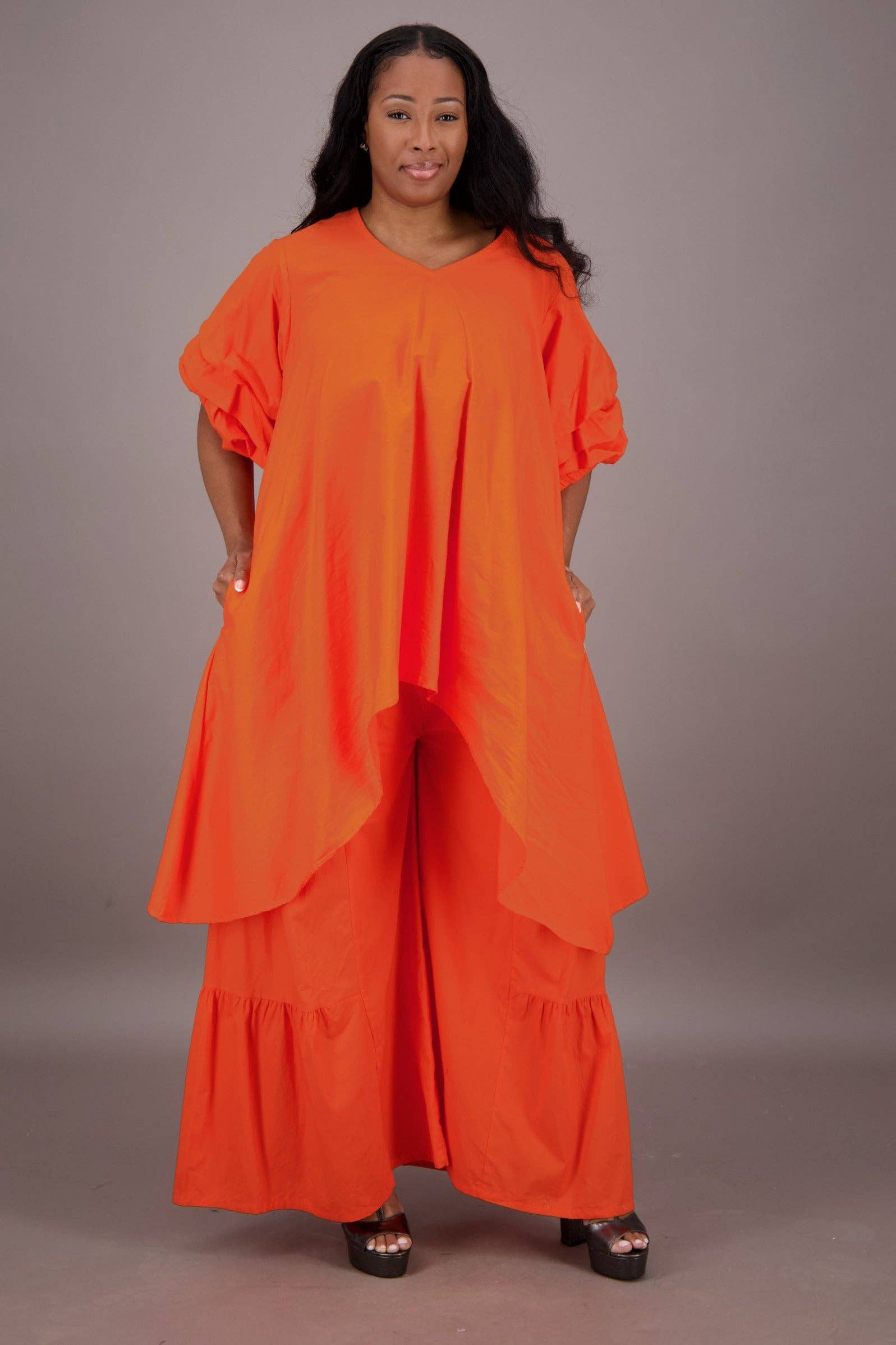 Advance Apparels – Großhandel Set aus Oberteil und Hose (NICHT Loungewear) – Damen – 2-teiliges Hosen-Set APS-250820