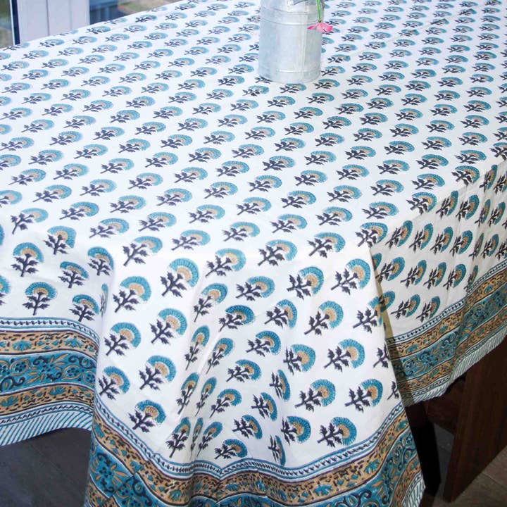 Nappe rectangulaire imprimée à motifs pour 6 personnes - Teal Booti pour la vente par Kantha Decor