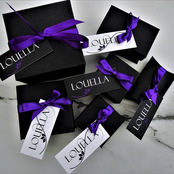 Pendientes de zafiro - piedra natal de septiembre para venta al por mayor de Louella Jewellery