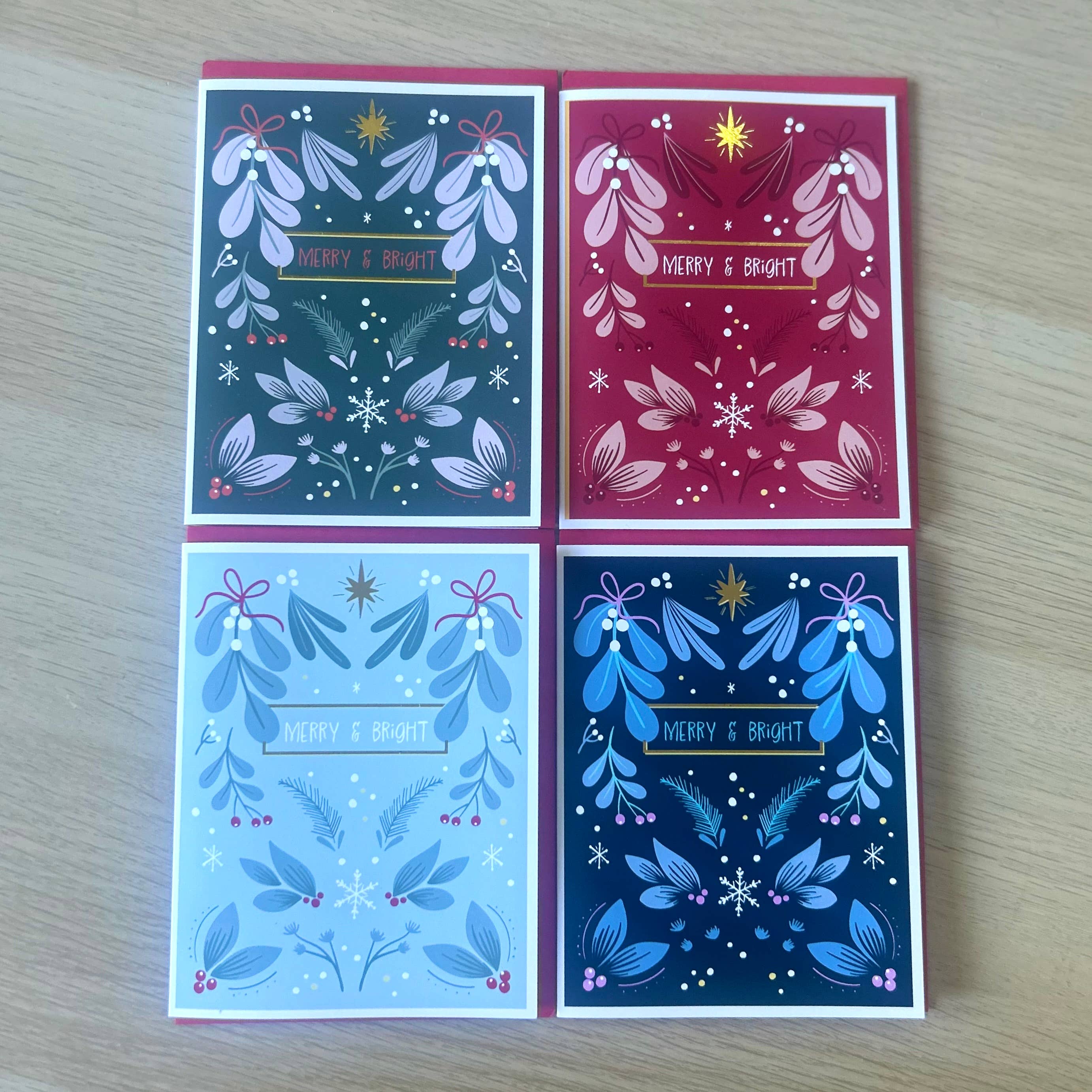 Wee Birdy – Großhandel Weihnachtskarte – 4er-Pack Weihnachtskarten mit Goldfolie4