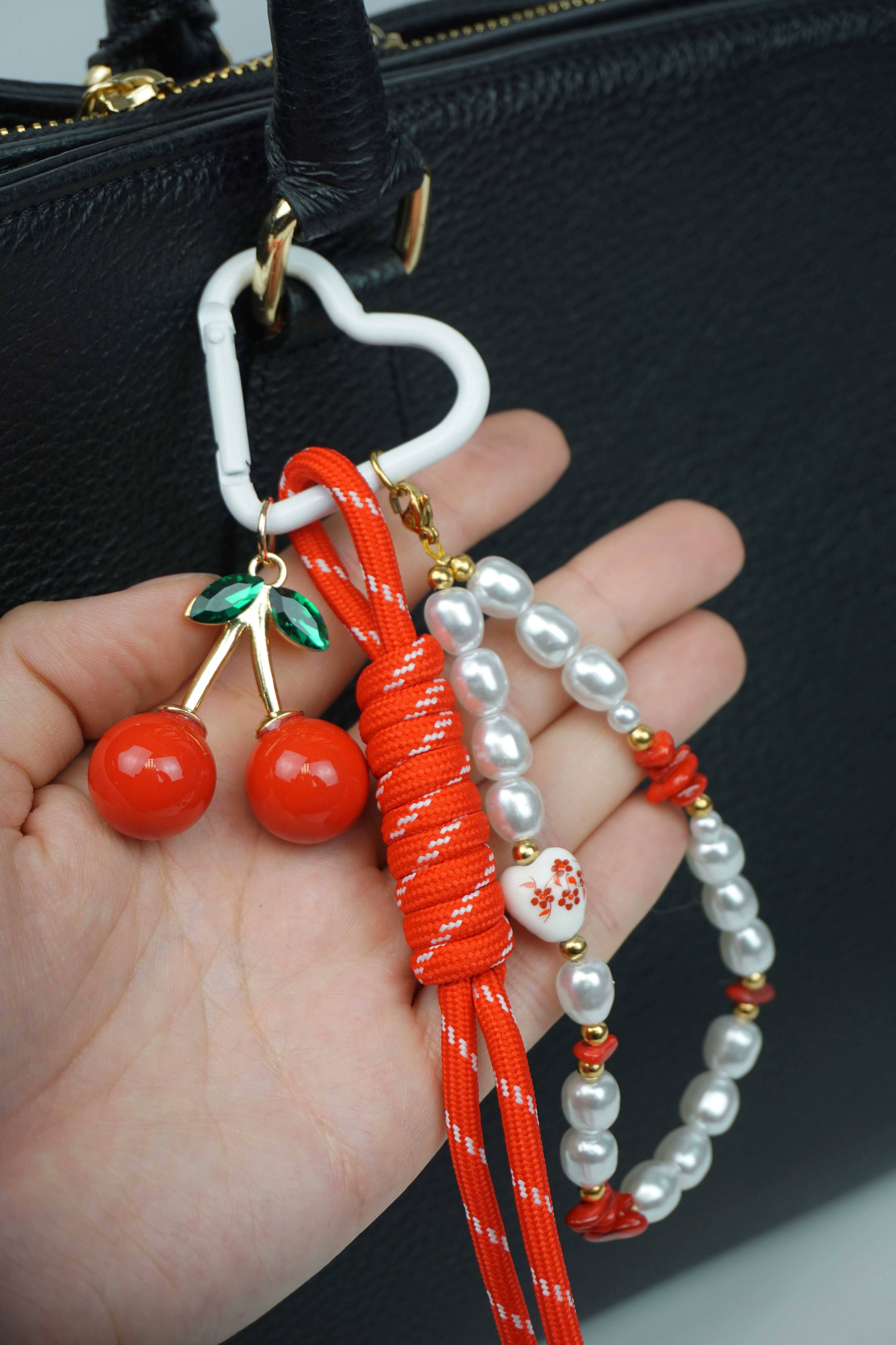 Anais - Wholesale Keychain - Women's - Keychain charm24