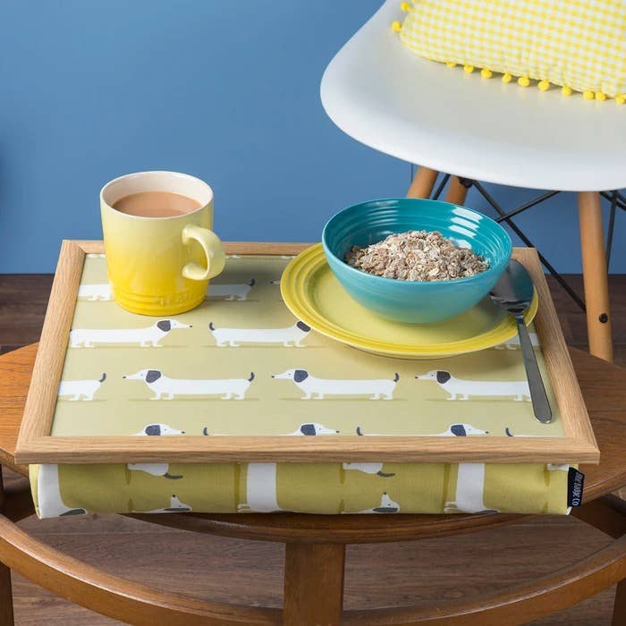 Blue Badge Co - Wholesale Serving Tray - Bean Bag Cushioned Wooden Frame Lap Tray in Sausage Dog