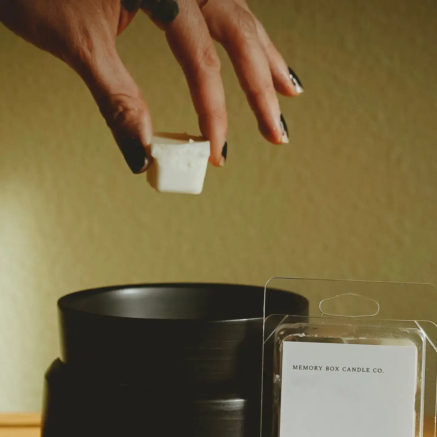 Memory Box Candle Co. - Wholesale Wax Melt - Soy Wax Melt - Sea Salt + Orchid1