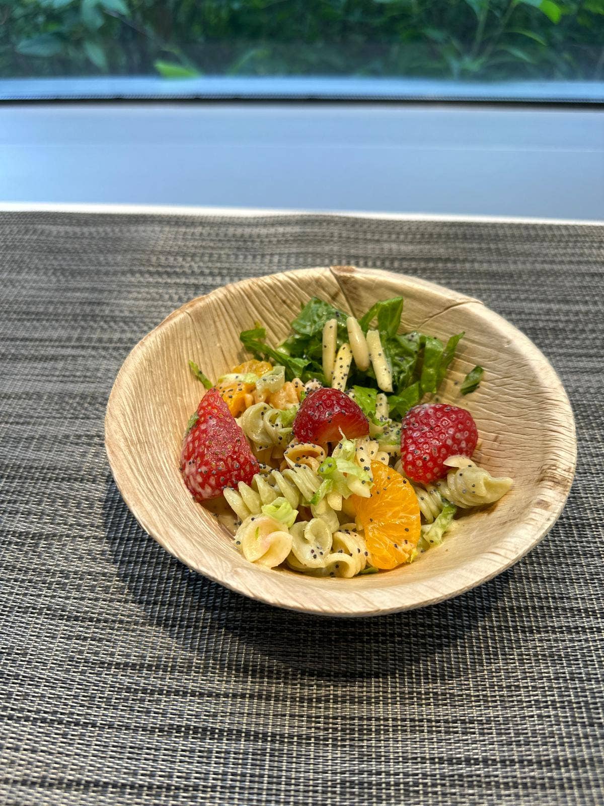 MicRic - Wholesale Bowl - Palm Leaf Bowl 8 Inch Round  (240 Pack)2