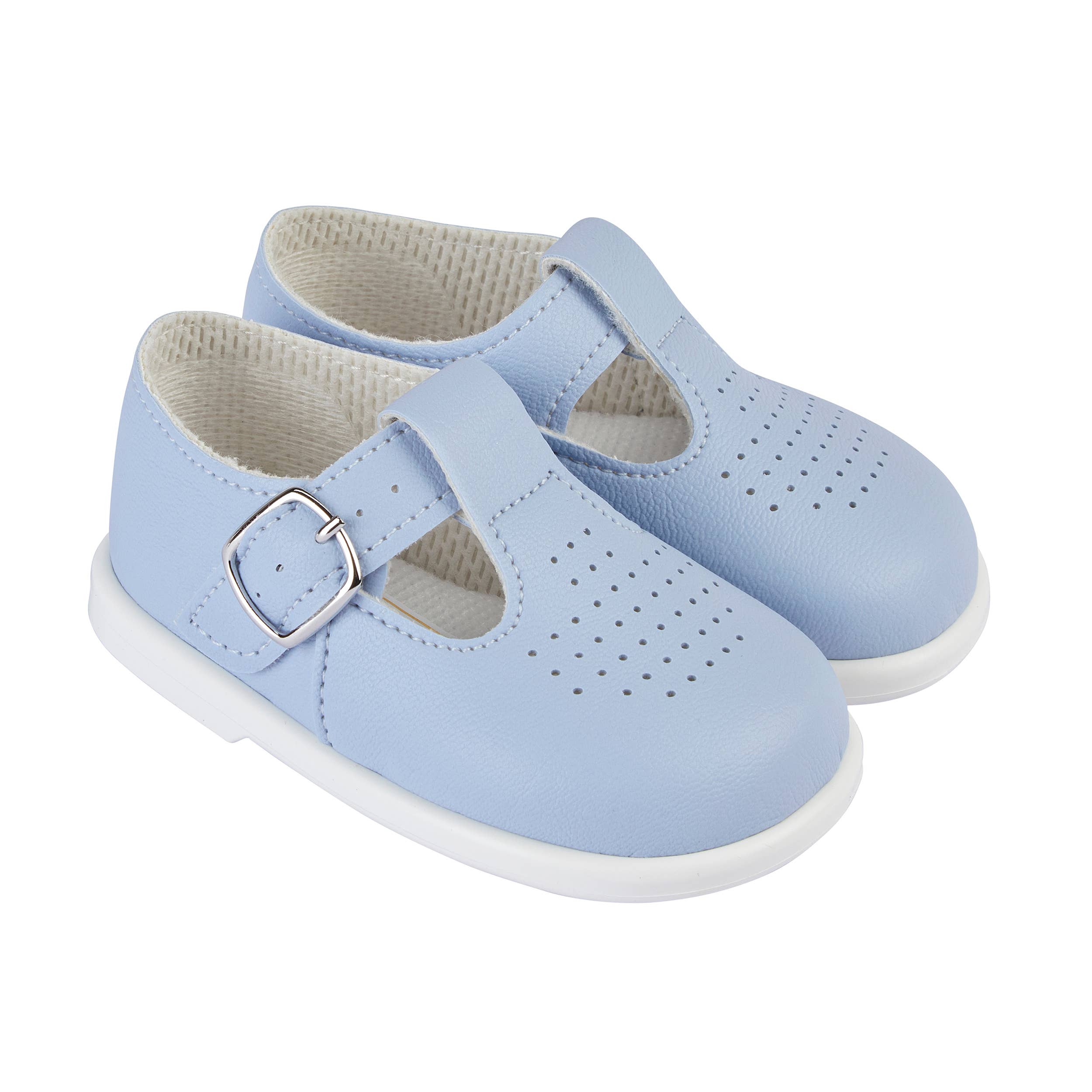 Early Days & Baypods – wholesale Cot shoes – Baby – H501 First walker buckle T-bar style with punchette detail1