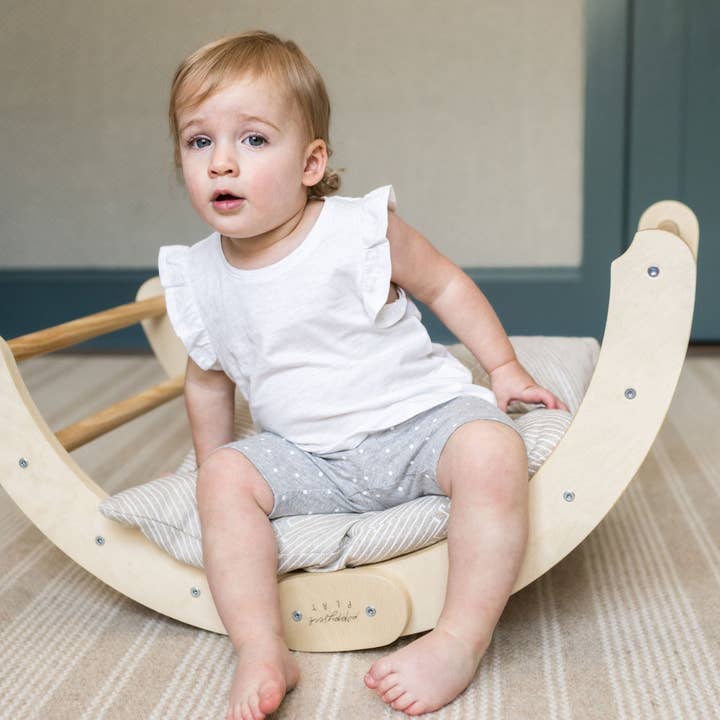 Poppyseed Play - Vendita all'ingrosso Giocattolo in legno - Bambini - Arco da arrampicata pieghevole