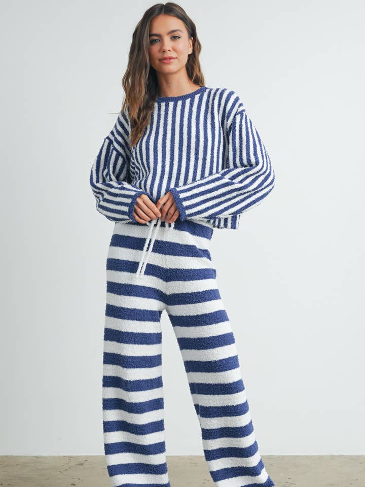 BUTTERMELON - Wholesale Knit Sweater - Women's - Cozy Striped Round Neck Sweater - BMW7492