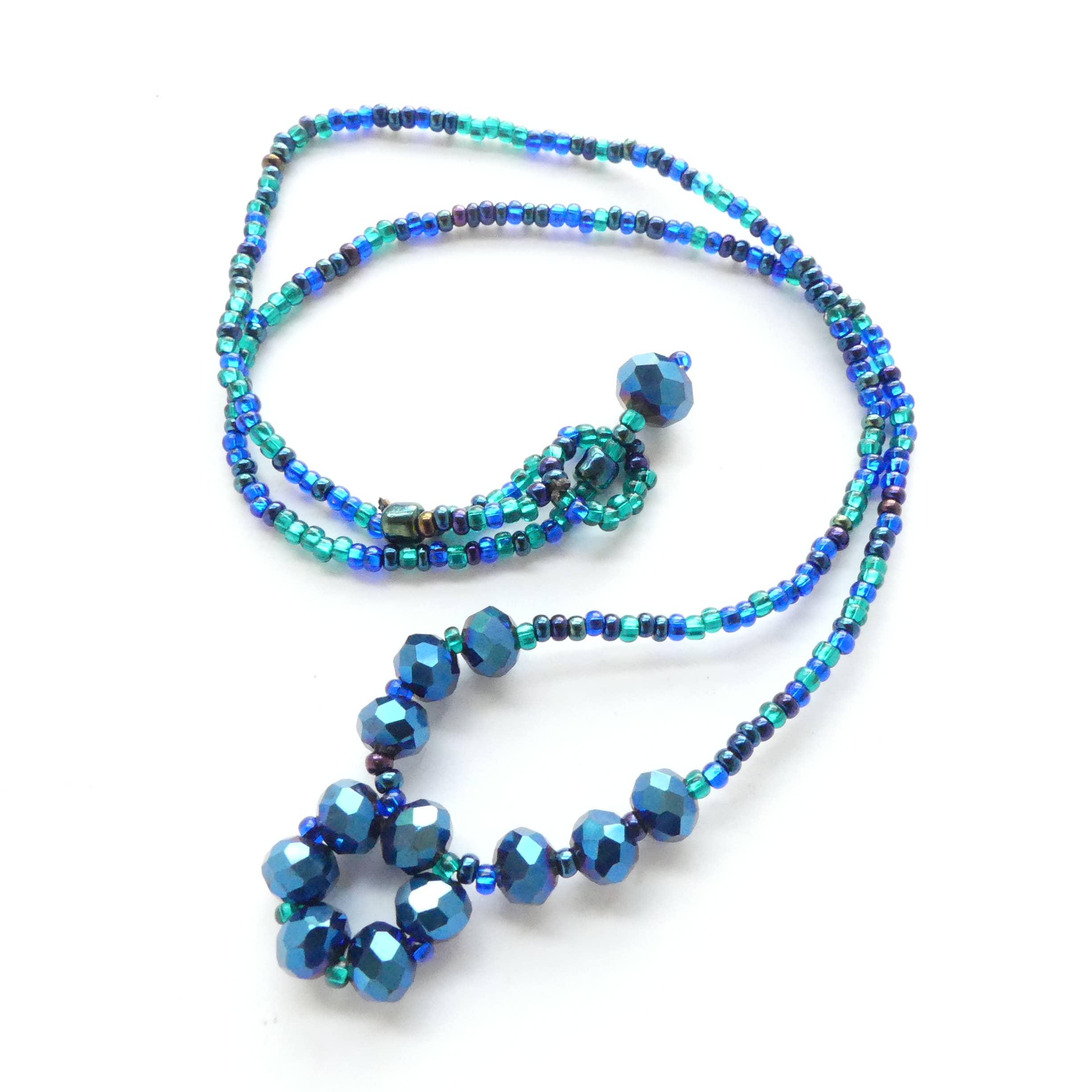 DIAMANTI DESIGNS - Wholesale Beaded/Pearl Necklace - Small Crystal Circle Necklace3