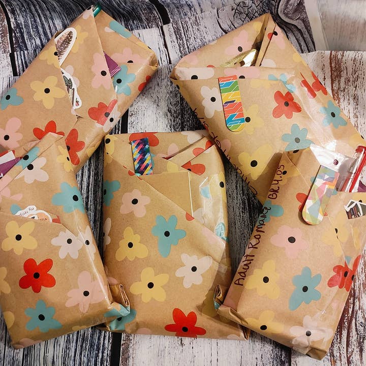 Blind date with a book, bookish gift, reader gift, used book for wholesale by LeafBloomStudio