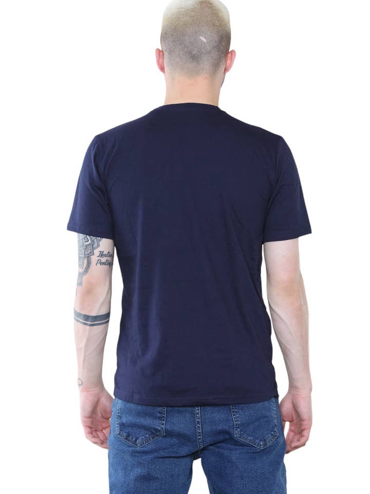 Elainah Fashion - Wholesale T-Shirt - Men's - Elaina Fashion Navy Crew Neck T-Shirt – Minimalist Style for Everyday Wear4
