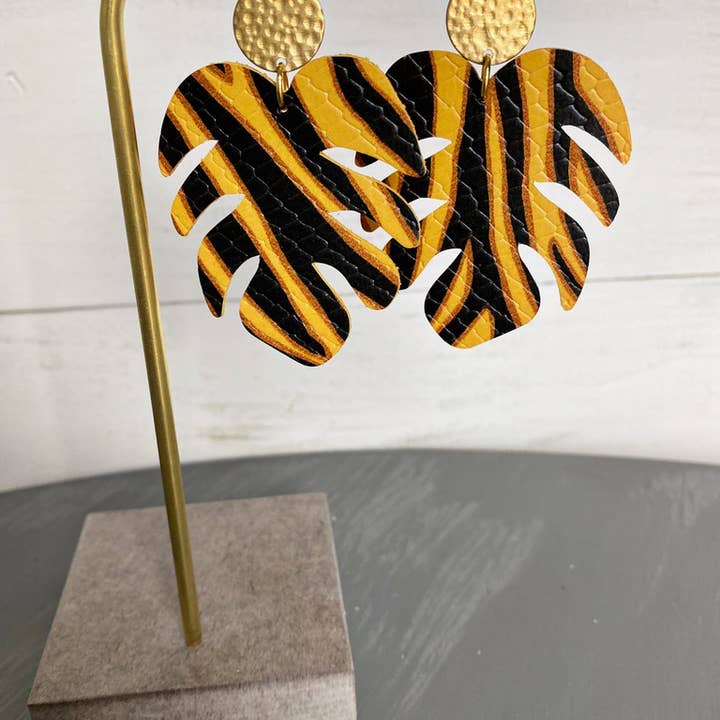 The Supply Society - Wholesale Dangle Earrings - Monstera Leaf Leather Hook Earrings9