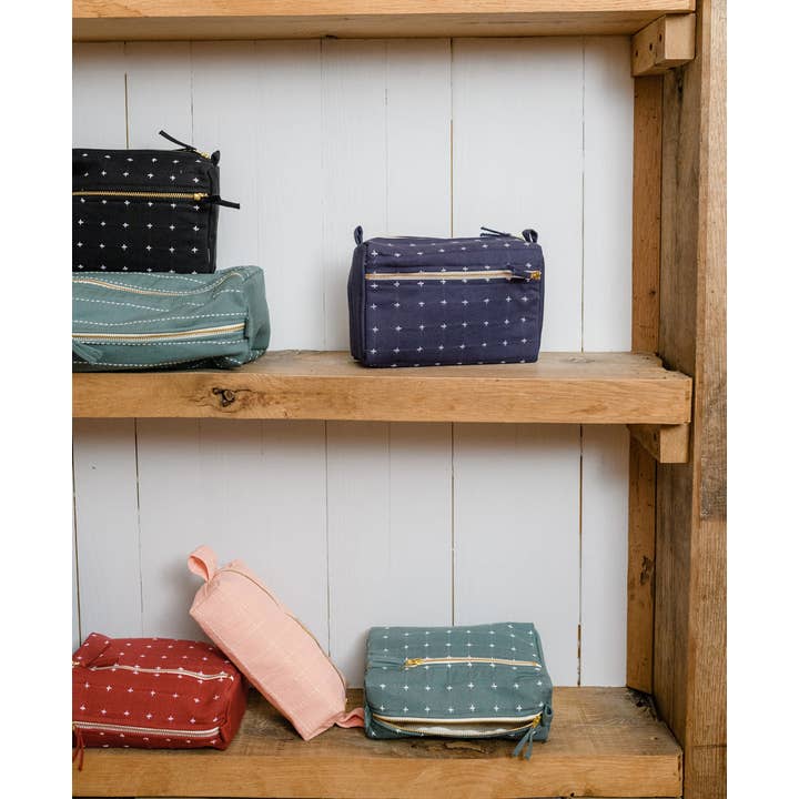 Anchal - Wholesale Toiletry Bag - Women's - Small Grid-Stitch Toiletry Bag7