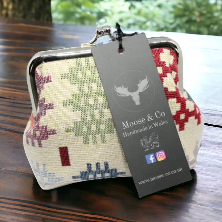 Vintage style coin purse Welsh tapestry Blanket design for wholesale by Moose & Co