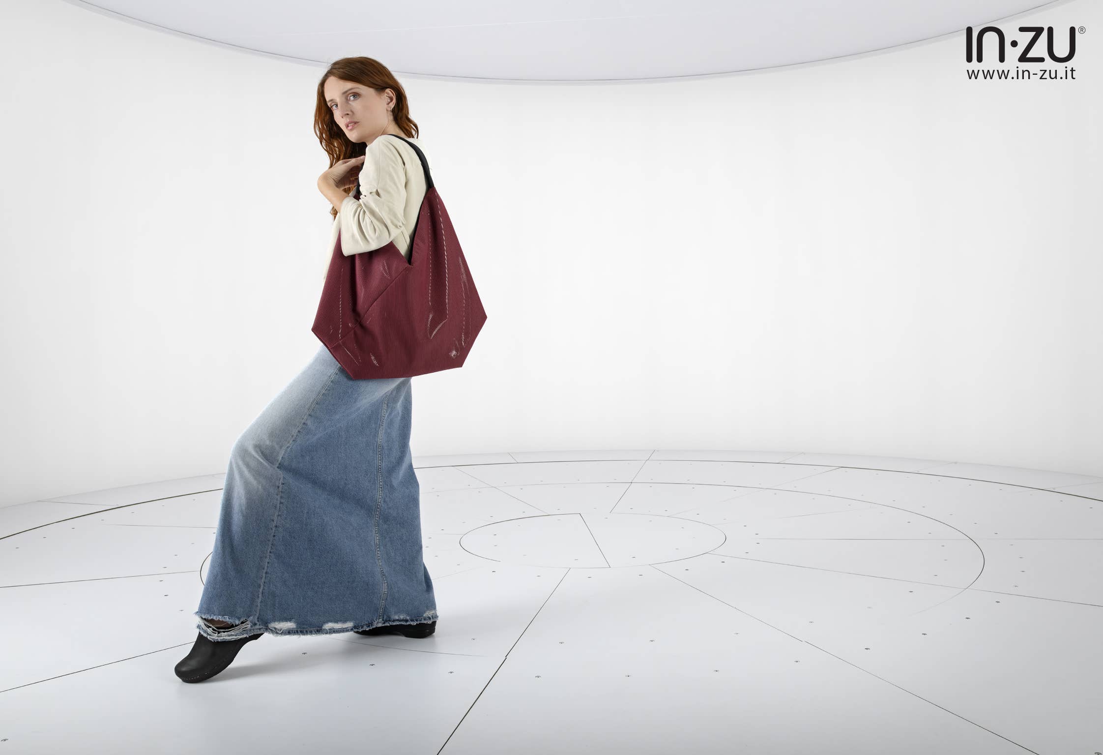 IN-ZU - Venta al por mayor Bolso con correa - Mujer - BEVEL BAG - Bolso de hombro4