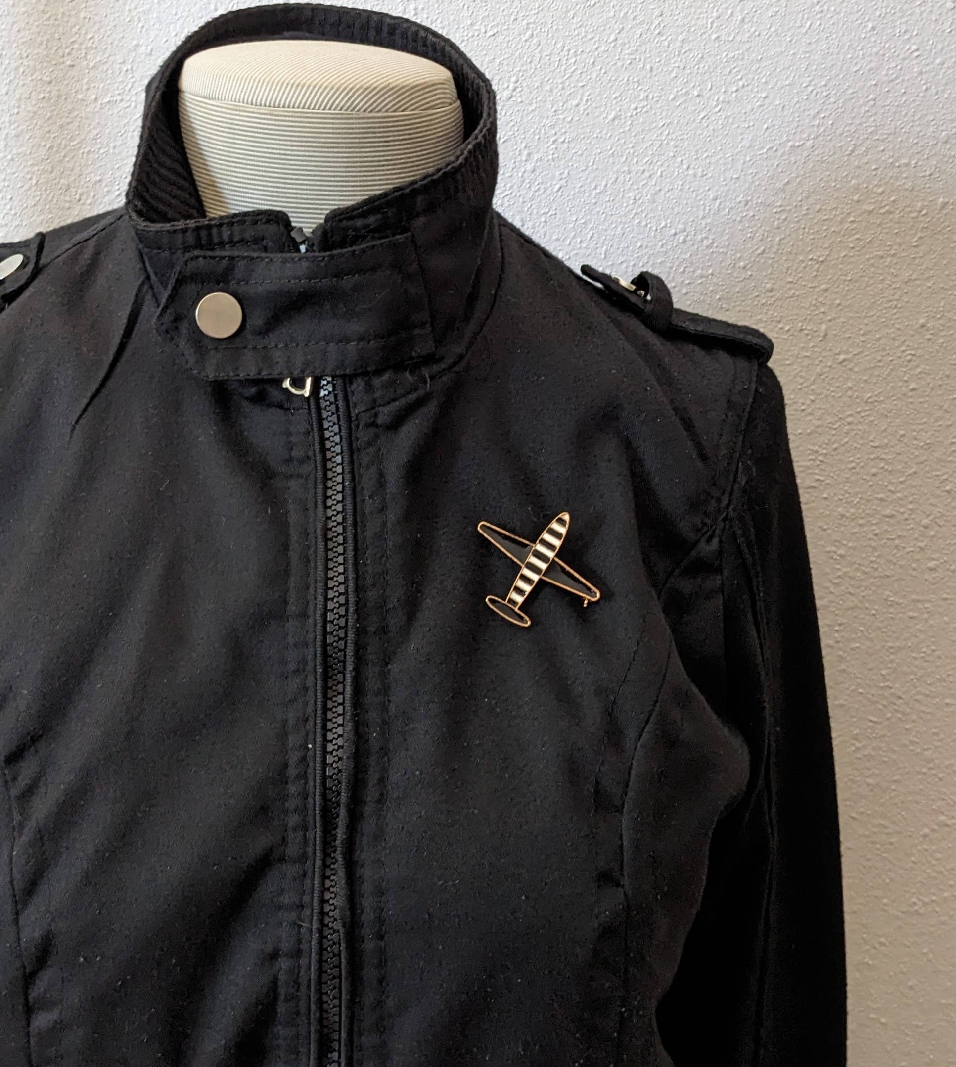 Fiona Accessories - Vendita all'ingrosso Spille - Flight Brooch Pin, accessorio per aeroplano10