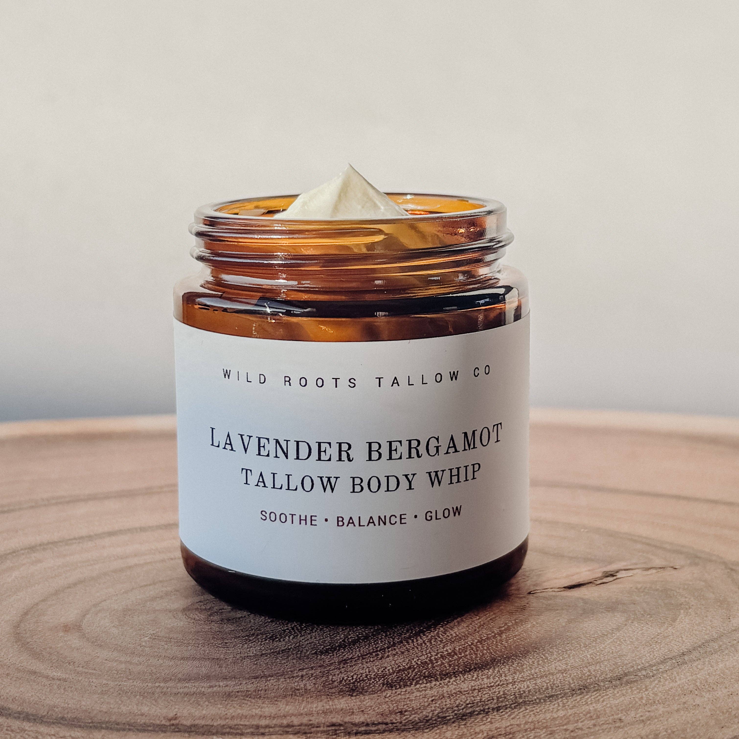 Wild Roots Tallow Co. - Vente Crème hydratante anti-âge - Fouetté pour le corps à la lavande et au bergamote avec suif1