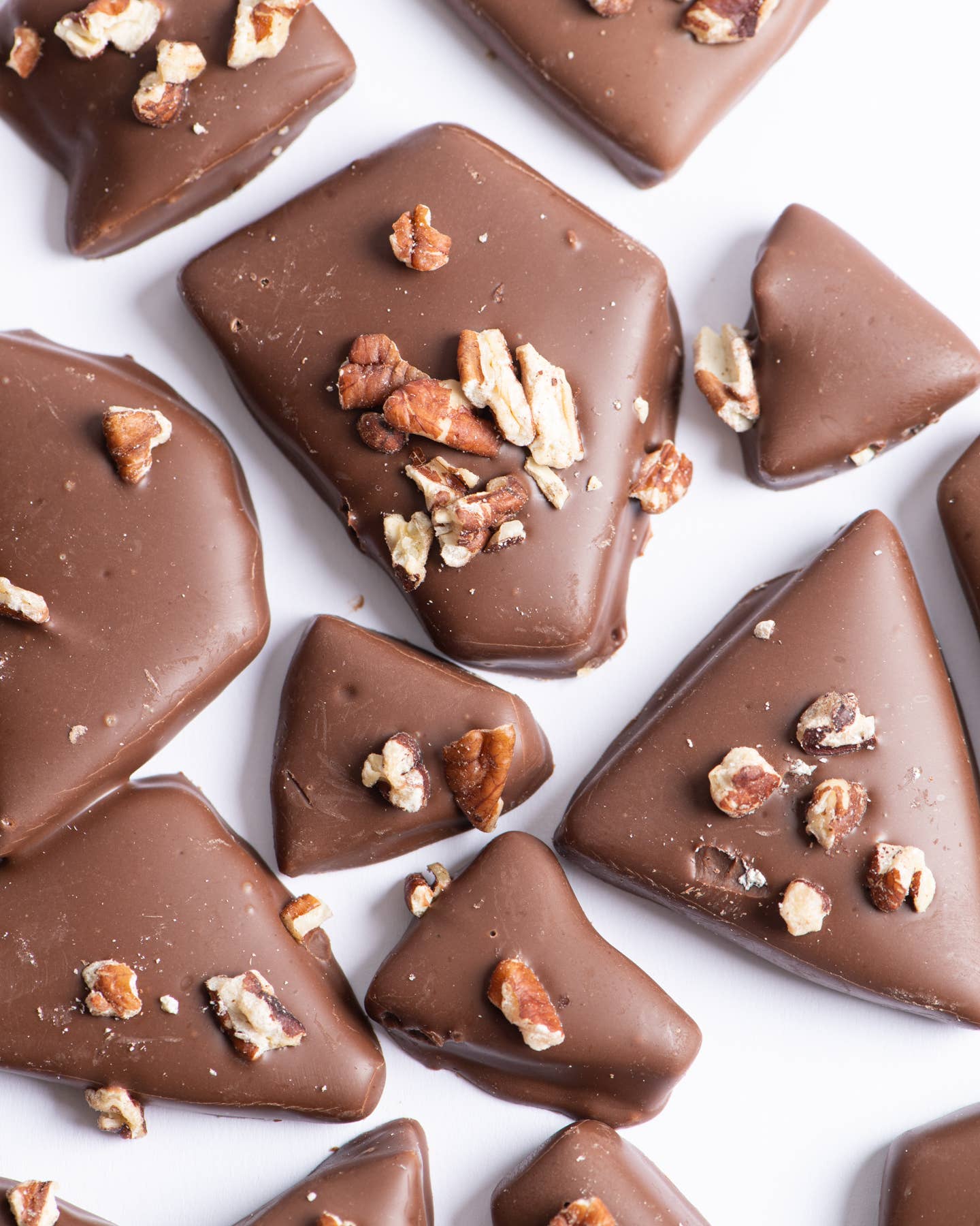 Bixby Chocolate - Wholesale Chocolate Box - Milk Chocolate Butter Toffee Gift Box9