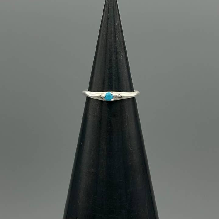 Abgeschrägter Türkis CZ Kleiner Kuppelring für den Großhandel von Something Silver